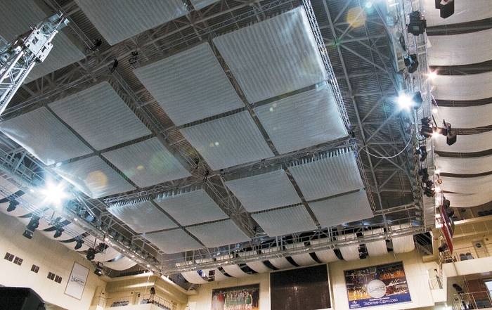 Трансформирующиеся звукопоглощающие потолки в волейбольном центре в Одинцове