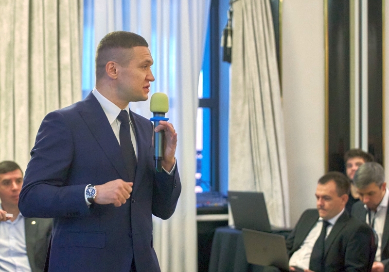 Павел Карнаух.jpg