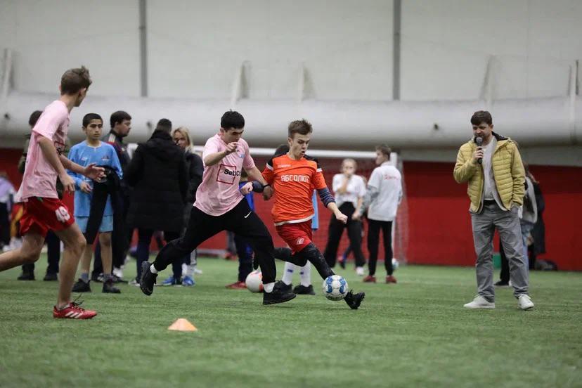 Детский инклюзивный футбольный турнир «Под флагом добра» собрал более 200 участников