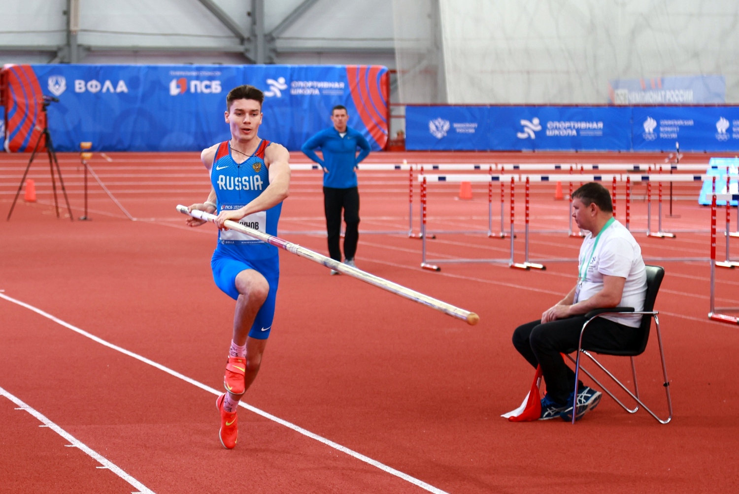 «Комус» стал спонсором ВФЛА