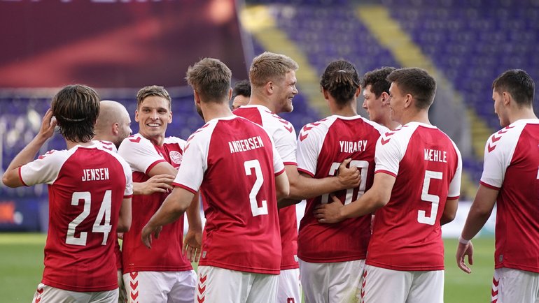 ФИФА потребовала от Дании убрать с формы надпись про права человека