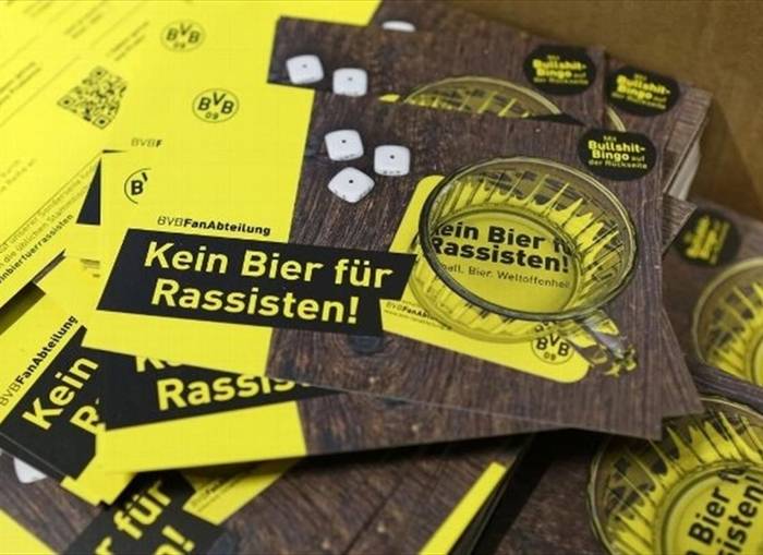 «Футбол и нацисты не совместимы». Спорт вмешивается в политику