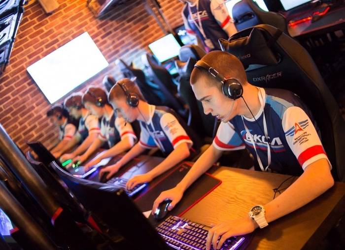 У Всероссийской киберспортивной студенческой лиги появился спонсор