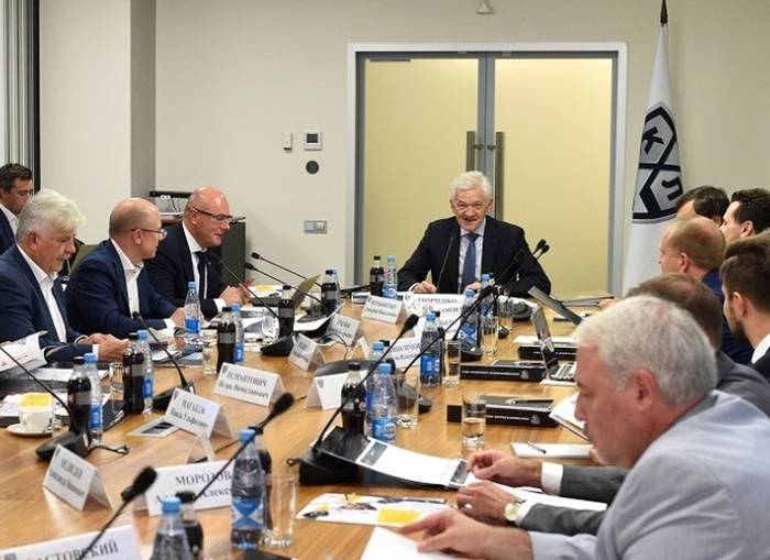 ₽400 млн выплатит КХЛ клубам по итогам сезона-2017/18