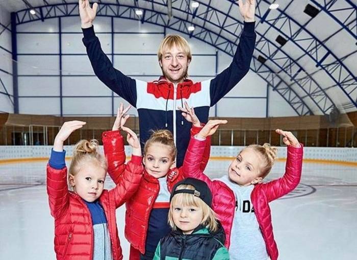 Евгений Плющенко за 60 тыс. рублей в час