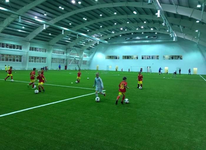 Футбольный манеж и ФОК открыли в Балашихе