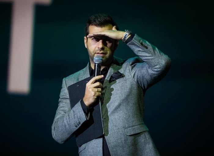 Бизнес-стендап. Новый формат Synergy Insight Forum