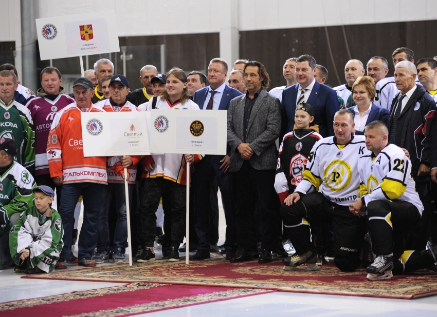 Играют все. Кто и как делает из Рязани столицу любительского хоккея