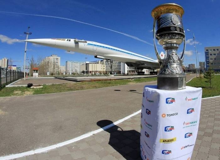 «Ак Барс» ищет чартерного перевозчика