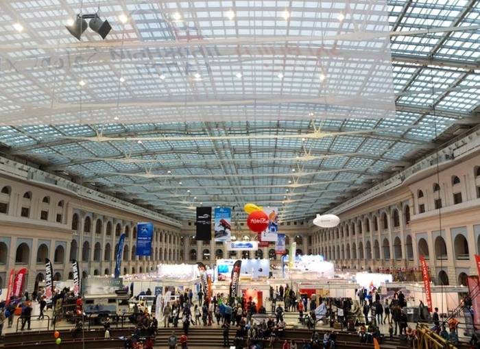 Снежные горы в центре Москвы