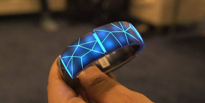 6 самых странных носимых гаджетов CES 2017