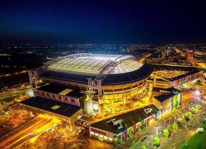 «Амстердам арена» сменила пивного партнера