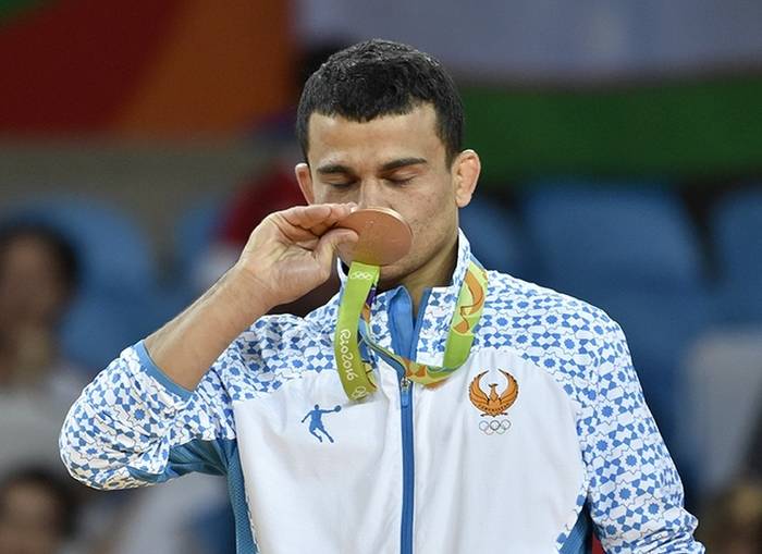 Узбекистан поможет своим спортсменам открывать частные школы