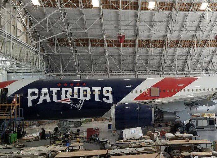 Два самолета для 10 поездок