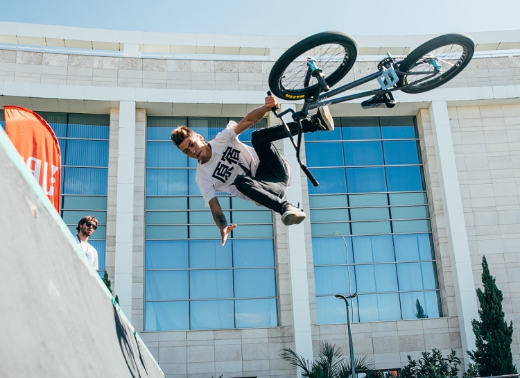 Место встречи музыки и спорта