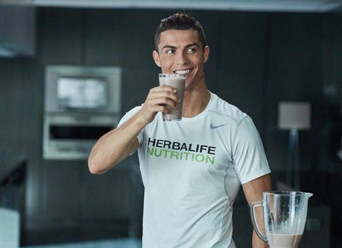 Названа стоимость рекламы в самом популярном спортивном инстаграме