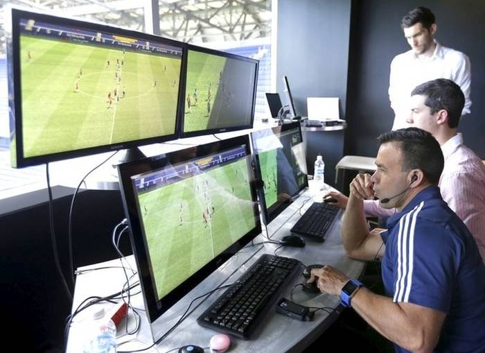 Америка продвигает видеоарбитров в футболе