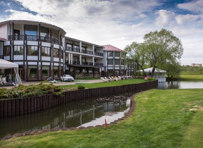 Апартаменты с видом на гольф