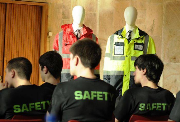 Ближе всех к болельщикам. Кто такие контроллеры-распорядители