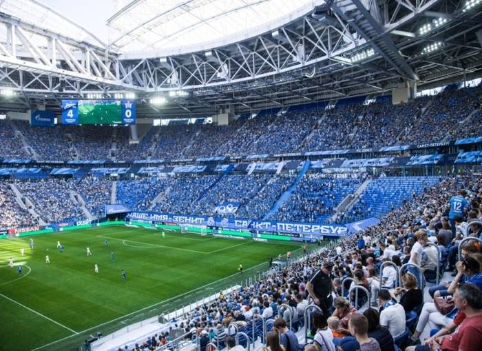 Российский футбольный сезон завершился рекордами посещаемости
