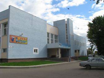 Крытый бассейн