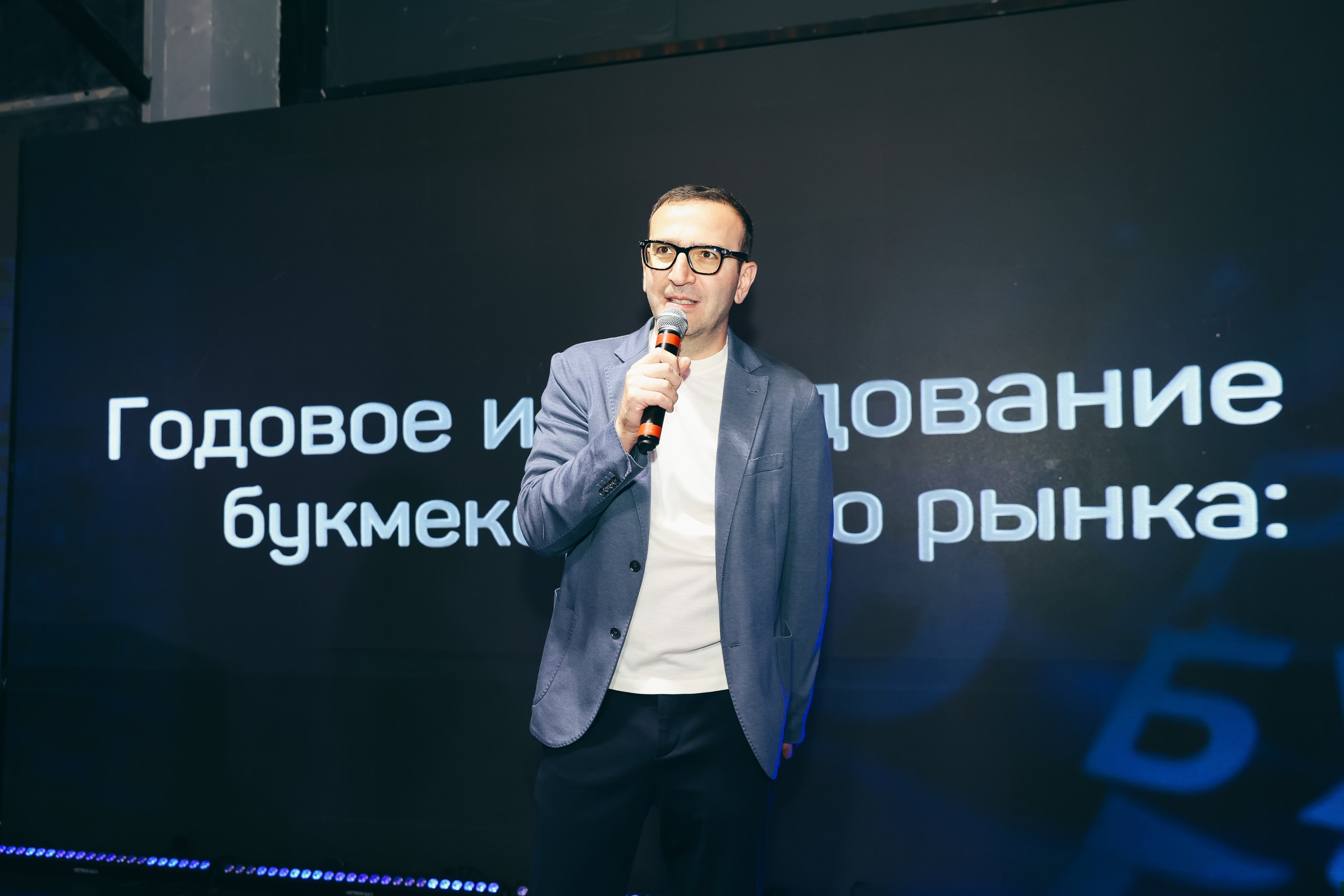 «Рейтинг Букмекеров»: рынок легальных ставок в России вырос на 42,4% в 2024 году, тренд сохранится в 2025